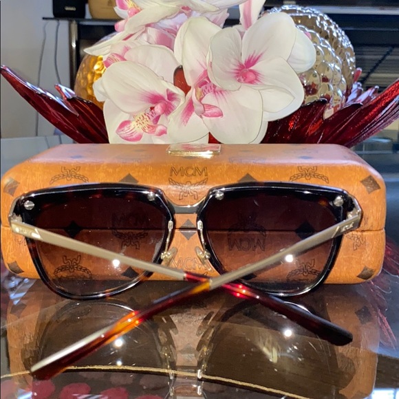 MCM Sunglasses - Picture 3 of 7